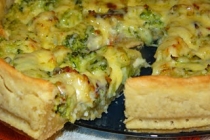 Retete culinare - Plăcintă cu broccoli şi peşte