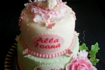 TORT DE BOTEZ CU BUJOR