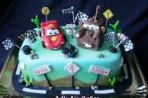 TORT DE MOT ,,CARS  