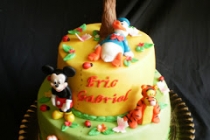 TORT CU WINNIE SI MICKEY PENTRU ERIC-GABRIEL