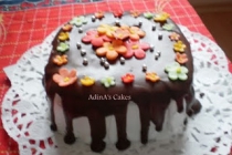 TORT CU CIOCOLATA