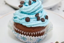 Cupcakes cu frisca si lapte condensat