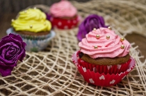 Cupcakes cu spuma de lapte