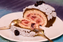 Rulada cu fructe de padure (Wild berries swiss roll)