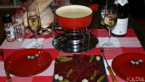 Duminica alaturi de prieteni - Fondue cu bagheta frantuzeasca de la &quot;In jurul mesei&quot;