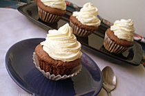 Cupcakes cu crema de vanilie