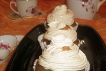 Cupcakes cu dulce de leche