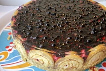 Cheesecake cu rulada si afine