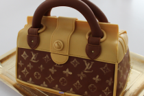 Tort geanta Louis Vuitton