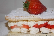 Mille-Feuille Cu Capsune