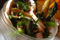 Salata de sparanghel si ciuperci