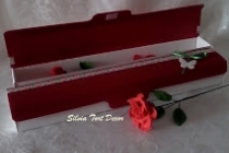 Trandafiri cadou in cutii elegante