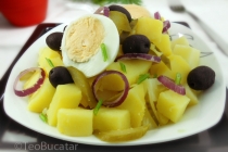 Salata de cartofi