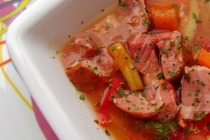 Ciorba cu afumatura de porc si zeama de varza