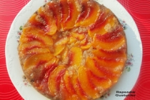 Prajitura rasturnata cu piersici ( upside-down cake )