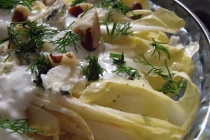 salata cu andive si nuci braziliene (endive salad and brazil walnuts)