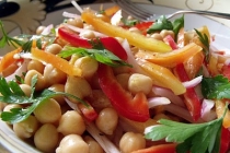 SALATA DE NAUT CU ARDEI (CHICKPEA&PEPPERS SALAD)