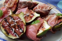 SMOCHINE SI SUNCA DE SERRANO(FIGS & SERRANO JAMON)