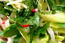 SALATA CU ANDIVE,FENICUL SI RUCOLA(endives,fennel&rocket  salad)