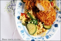 Pui la cuptor in crusta crocanta si cous-cous cu legume