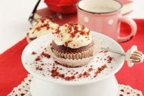 Red velvet cupcakes/ Prajiturele catifea rosie