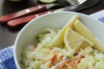 Salata de legume cu dessing de iaurt