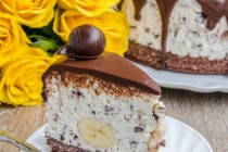 Banana straciatella cheesecake