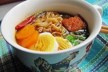 Ramen de luni