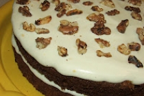 Carrot cake (prăjitură cu morcovi și cremă de brânză dulce)