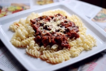 Fusilli picante cu kaizer si ciuperci