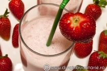 MILKSHAKE DE CAPSUNE