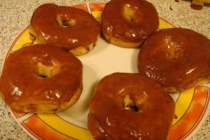 Gogoși coapte glazurate - Donuts