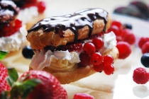 Éclairs with vanilla cream / Eclere cu crema de vanilie