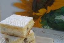Prajitura cu branza dulce si stafide