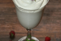 Mousse de ciocolata alba