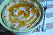 HUMUS