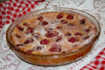 Clafoutis cu capsuni