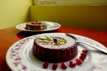 Panna cotta cu ciocolată și peperoncino…