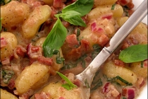 Gnocchi cu bacon