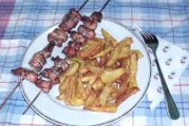 Souvlaki cu carne de porc