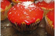 Briose capuccino rosso ~ Red capuccino muffins