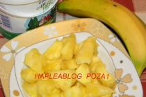 SHAKE DE IAURT CU ANANAS SI BANANE