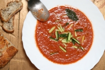 gazpacho de rosii cu ardei copti